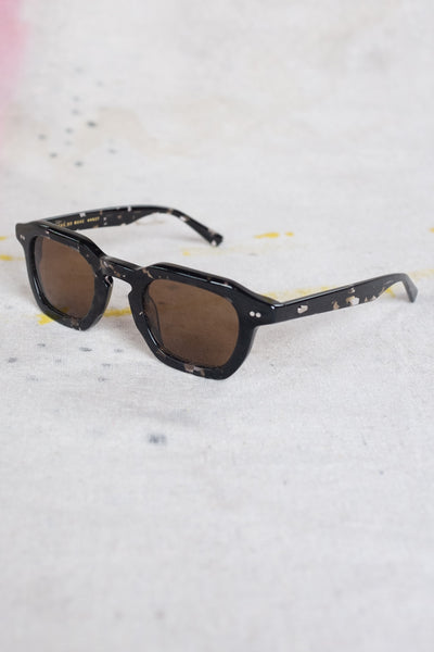 The No Wave - Black Tortoise Polarized - Clothing and Home Goods in Los Angeles - Virgil Normal 