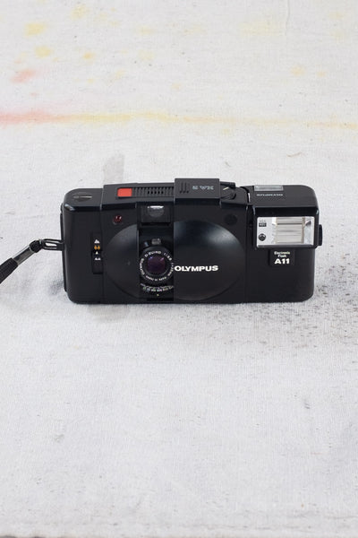 Olympus XA2 And XA11 Flash - Black - Clothing and Home Goods in Los Angeles - Virgil Normal 